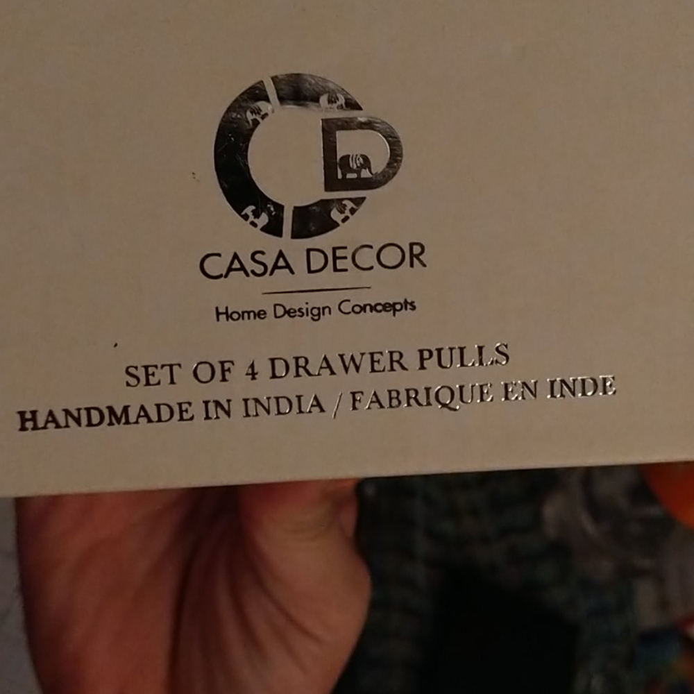 Drawer pulls - Picture 3 of 3